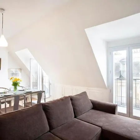 Apartment Panoramic Views Paris